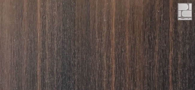 �X���[�N�z���C�g�I�[�N